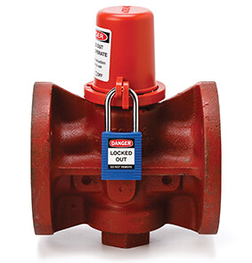 Plug valve lockout